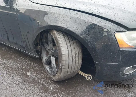 2009 Audi A5 3.2L (A6) z USA, uszkodzony, nr VIN WAUDK78T89A028202